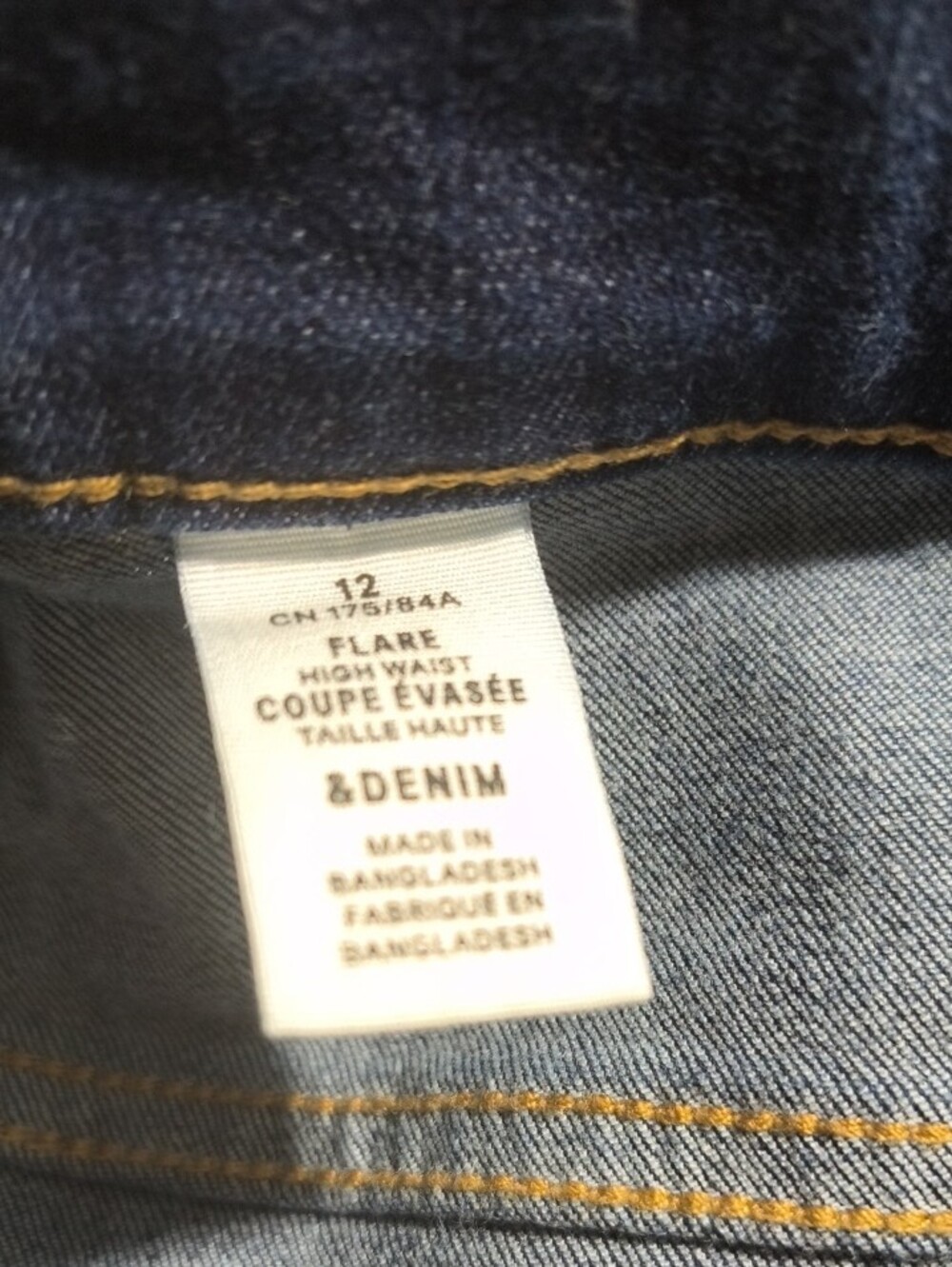 Classic Women's Dark Blue Jeans - Picture 2 of 3